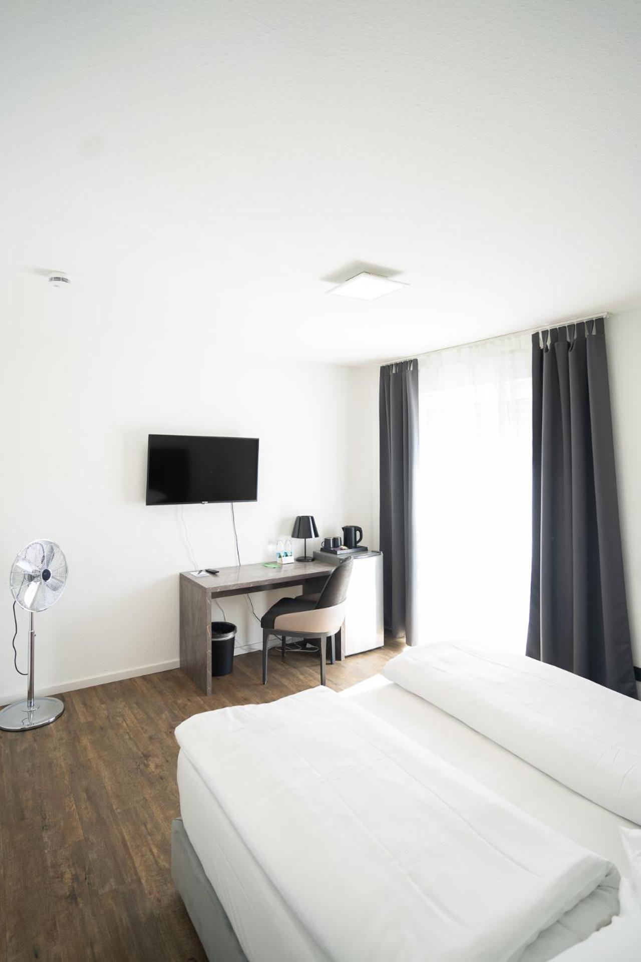 Ap Hotel Mannheim เฟียร์นไฮม์ ภายนอก รูปภาพ
